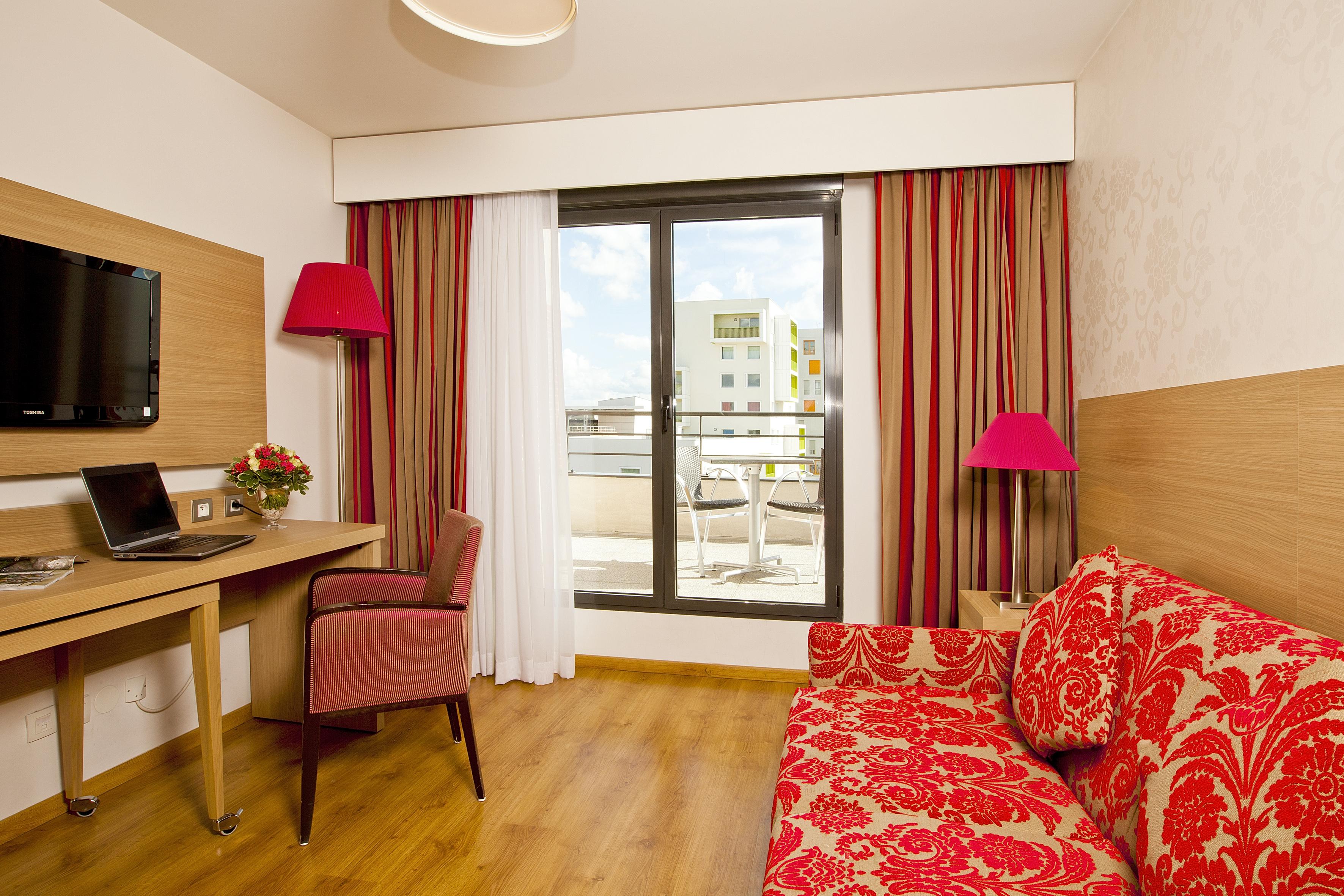 Residhome Paris-Evry Courcouronnes Buitenkant foto